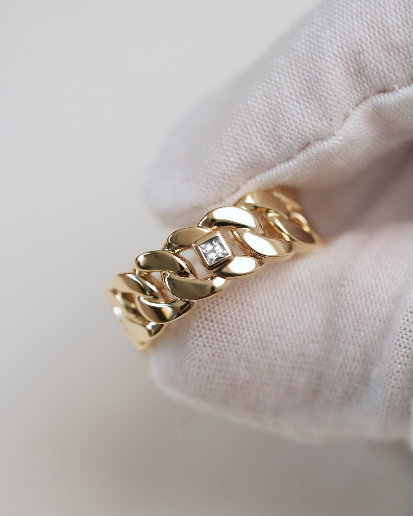 'No. 28' Solid Gold Chain Ring (Coloured Gemstone)