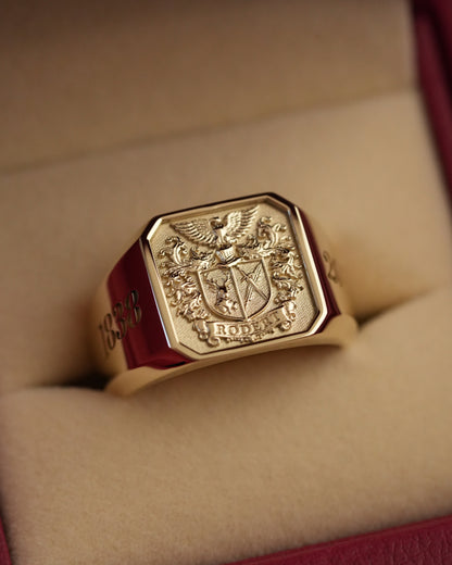 Custom 'No. 21' Family Crest Signet Ring