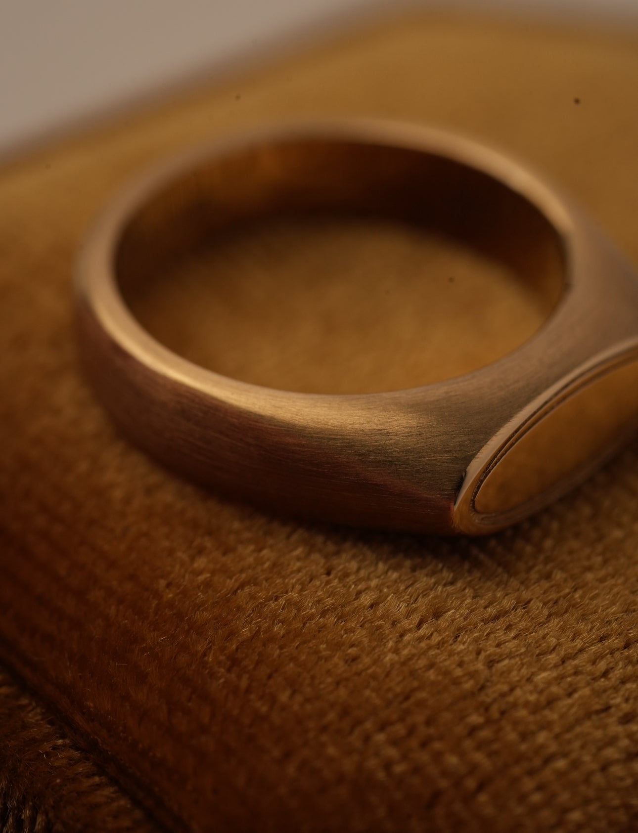 'No. 8' Solid Gold Ring