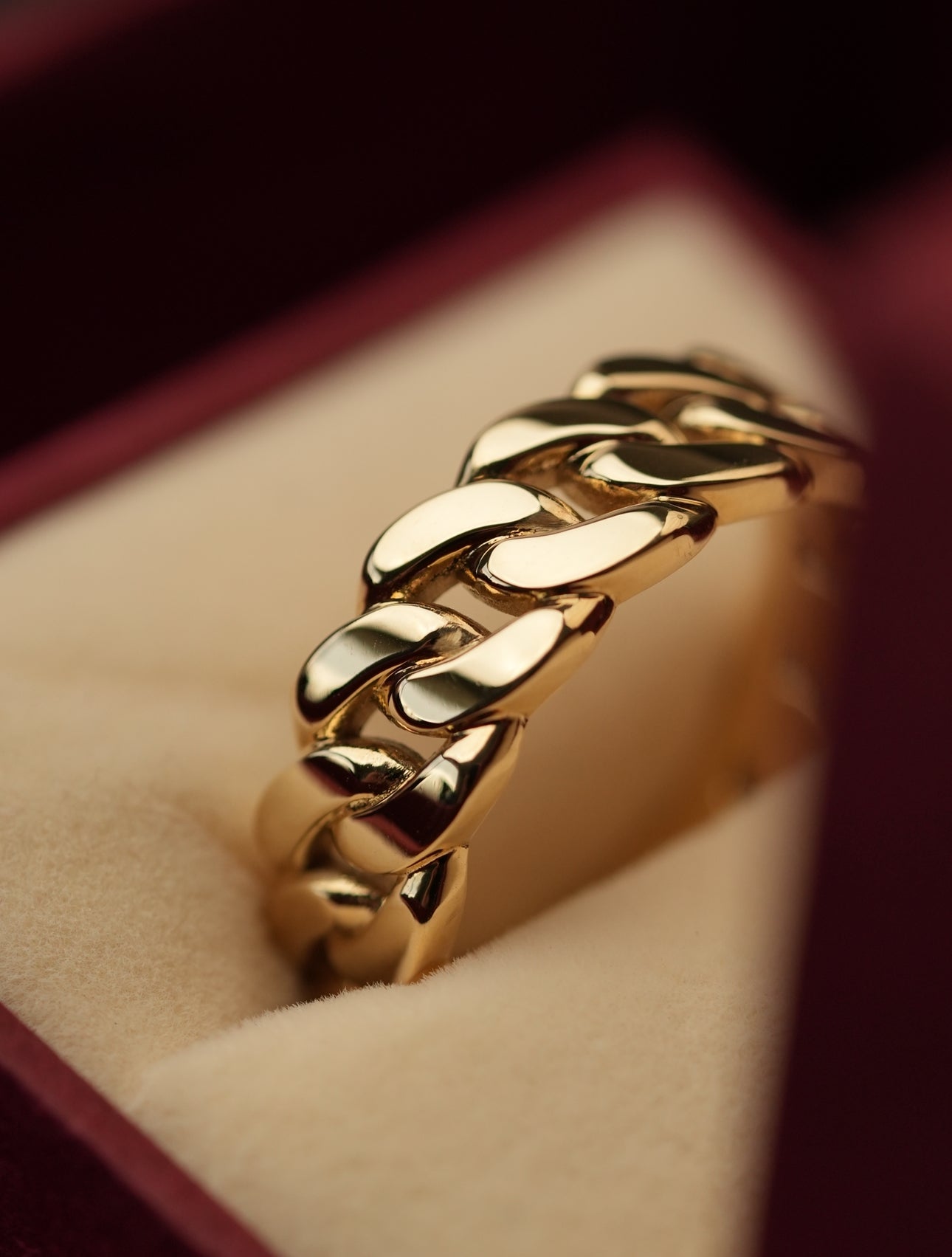 'No. 28' Solid Gold Chain Ring